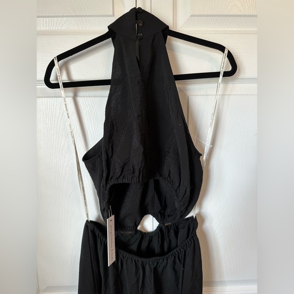 YFB Cutout twist top high neck midi dress sz.M - Picture 3 of 4